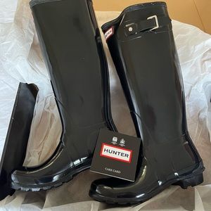 Hunter Boots Brand New Tall Gloss Black Rubber | Size 7 US, EU38, UK5
